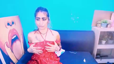 alanadelray online show from February 14, 10:17 am