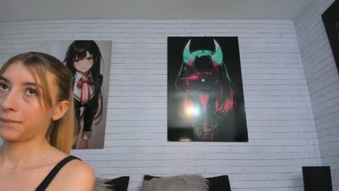 ALANA  online show from March 30, 9:15 pm