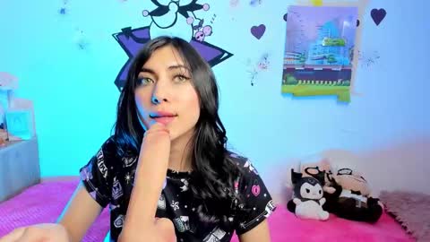 ALANA Please follow me  online show from September 18, 5:22 am