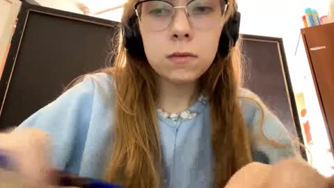 Stella online show from September 13, 10:28 am