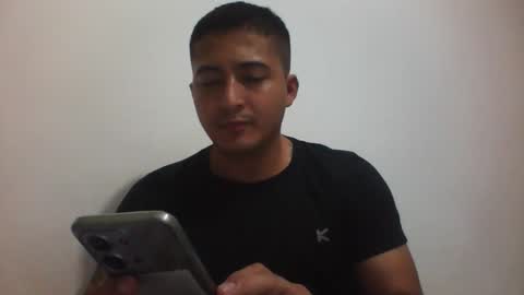 alanj998 online show from May 23, 3:24 am