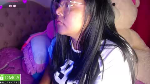 lanna online show from November 14, 12:35 am