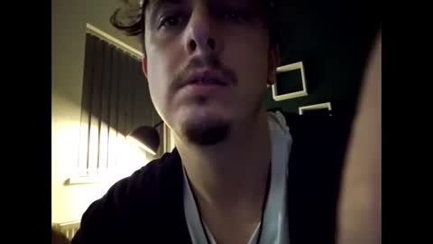 alannovak8 online show from January 18, 1:25 am