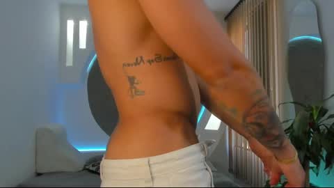 alan online show from March 8, 3:02 pm