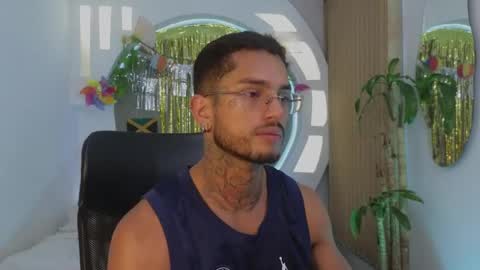 alan online show from April 17, 10:28 am