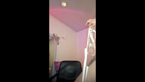 Caro online show from March 1, 4:22 pm