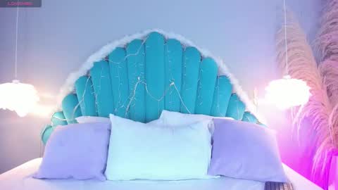 Alassia Hocthner online show from December 4, 11:54 am