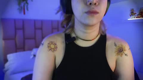 albaandthayron online show from October 1, 11:31 am