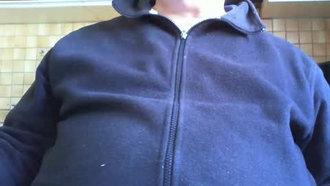 albert5616 online show from March 19, 9:26 am