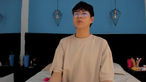 Snapshot of ale_aurarashi chatting on September 28, 1:20 pm ale_aurarashi online show from September 28, 1:20 pm