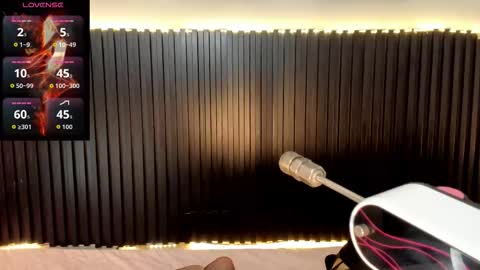 aleja__slav3 online show from October 23, 7:59 pm