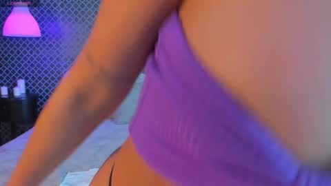 aleja_bloom online show from September 18, 12:09 pm