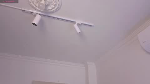 Alejandra online show from November 17, 11:02 am