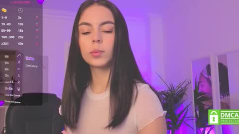 Alejandra online show from November 11, 11:56 am