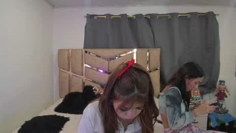 alejando_cb online show from June 5, 1:01 am