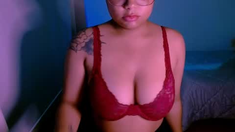 Alejandra  online show from May 26, 11:33 pm