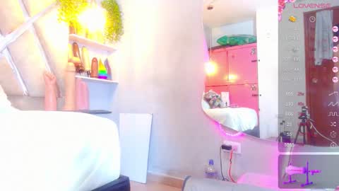 alejandra martins online show from March 5, 4:10 am