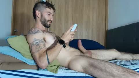 Alejandro Hernndez online show from January 10, 2:50 am