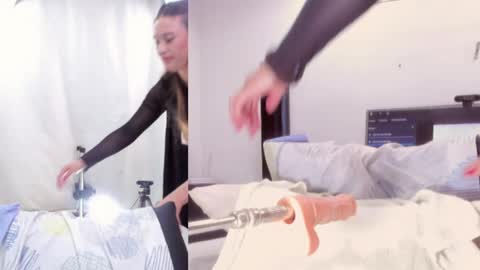 aleska_james online show from April 10, 9:30 pm