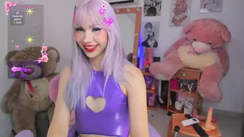 Alessa online show from July 17, 7:05 pm