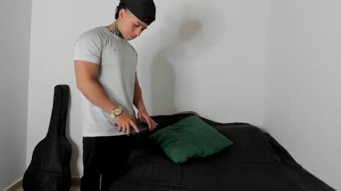 Alessandro online show from April 16, 12:44 am