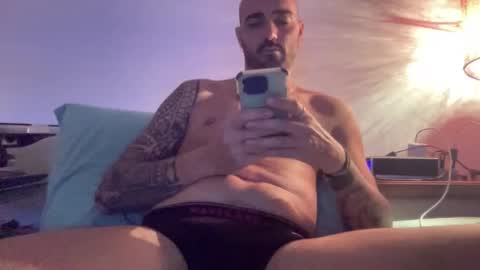 alessandromori91 online show from September 15, 8:43 pm