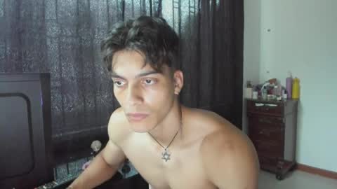 alessio Vale online show from March 31, 11:32 am