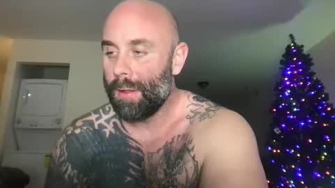 alesterwhite online show from November 26, 1:58 am