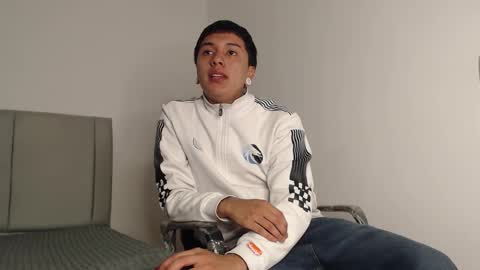 Owen online show from March 10, 4:17 am