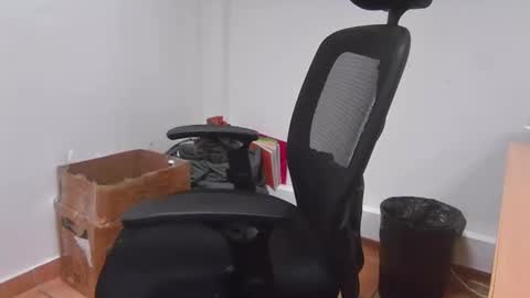 Alex online show from March 6, 4:49 pm