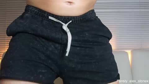 Alex Stone online show from February 2, 1:36 am