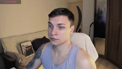 Snapshot of alex_milson chatting on October 6, 4:14 pm alex_milson online show from October 6, 4:14 pm