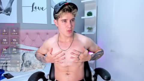 Alex  online show from June 3, 8:14 pm