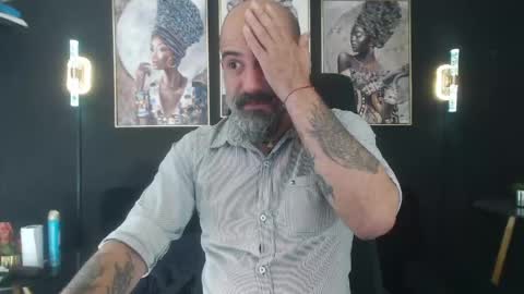Alex Saints online show from May 7, 1:29 pm
