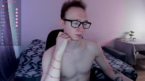 alex_silent online show from February 24, 10:04 am