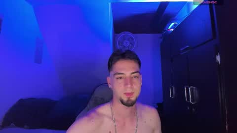     online show from February 5, 10:24 pm