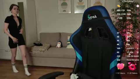 Little Duck homie online show from April 2, 3:52 pm