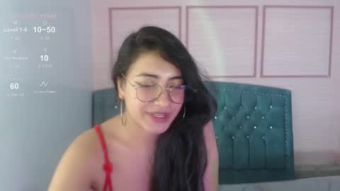 Alexandra online show from January 8, 5:30 pm