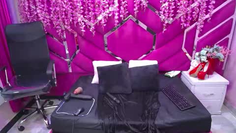 alexa sanz online show from February 23, 8:22 pm