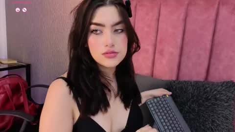 Alexa Thaylor online show from March 2, 7:09 pm