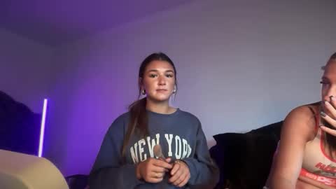 Snapshot of alexajefferies chatting on October 2, 12:09 am alexajefferies online show from October 2, 12:09 am