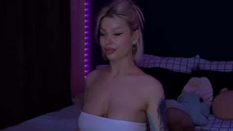 Alexa Mason online show from June 22, 3:12 am