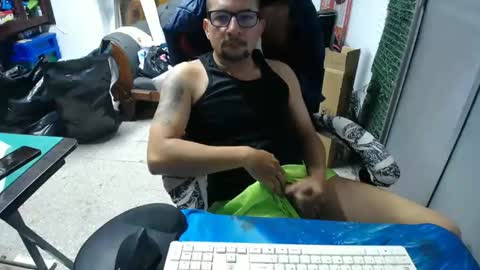 Snapshot of alexamdergal chatting on March 8, 1:57 pm Alexamdergal online show from March 8, 1:57 pm