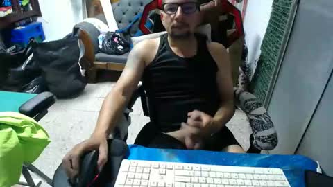 Snapshot of alexamdergal chatting on March 9, 8:52 pm Alexamdergal online show from March 9, 8:52 pm