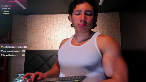 Snapshot of alexander_classy chatting on February 17, 7:37 am Alex online show from February 17, 7:37 am