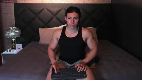 Snapshot of alexander_classy chatting on February 12, 1:09 am Alex online show from February 12, 1:09 am