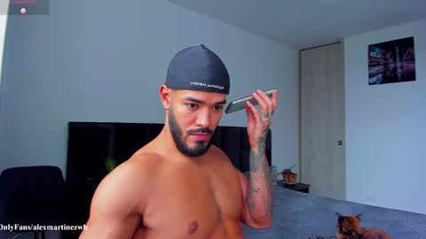 Onlyfansalexmartinezwb  Instagram alexwbmartinez  Twitter martinezcb937 online show from March 27, 7:37 pm