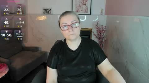 Alexandra online show from April 10, 1:49 pm