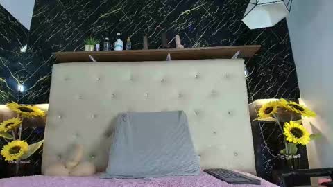 Snapshot of alexasmith__23 chatting on October 7, 6:42 am Alexa Smith  online show from October 7, 6:42 am