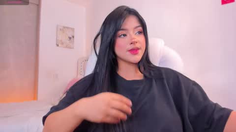 lexandra  online show from February 2, 8:43 am